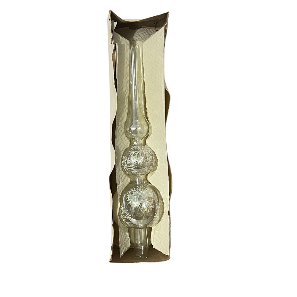 Commodore Christmas Classics Tree Topper  Clear Glass Snowflake Finial